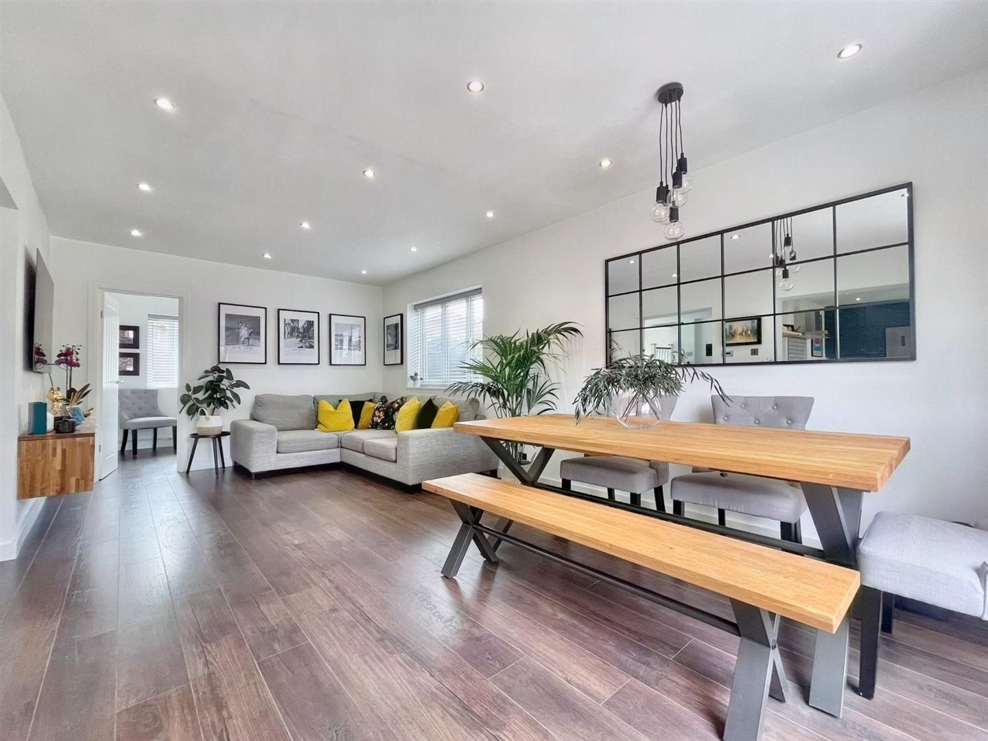 Property Details for Southbourne Road, Eastbourne Town Property